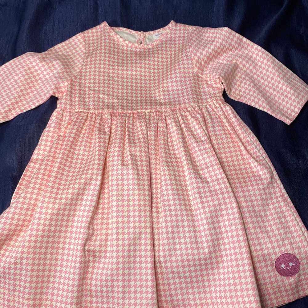 Beautiful pink n white dress